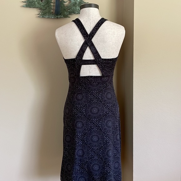 Sundress - Picture 2 of 3